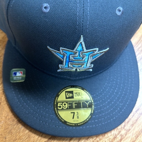 New Era Houston Astros 59Fifty Fitted Cap - Picture 2 of 6